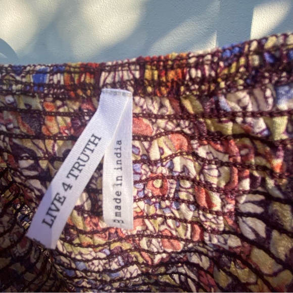 Boho Multicolor Mandala Print Crop Top Size Medium - Picture 3 of 6